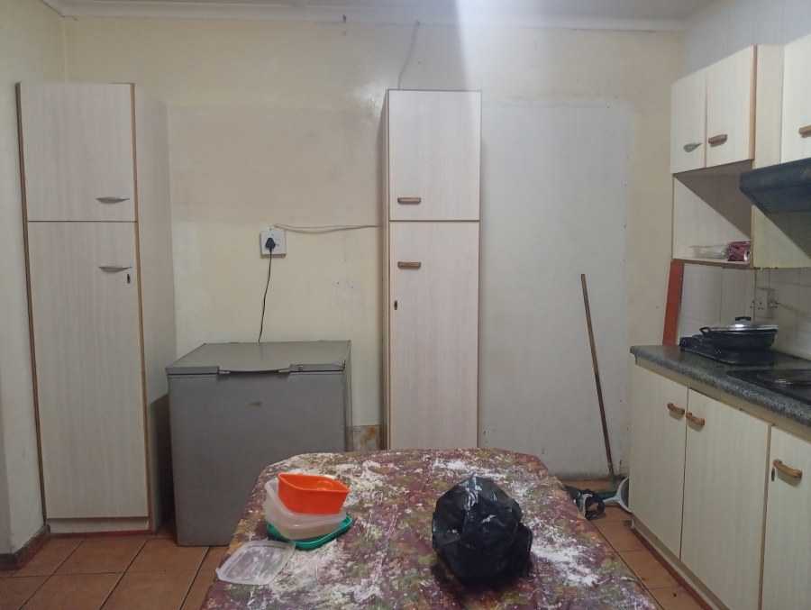 4 Bedroom Property for Sale in Mountain View Eastern Cape